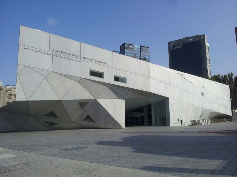 Tel Aviv Museum of Art.